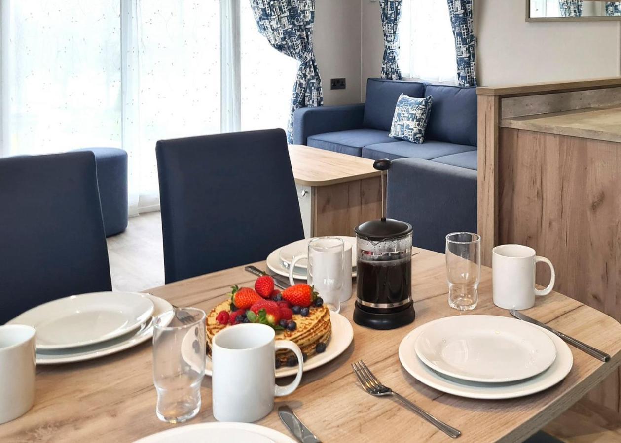 Hendra Park Hotel New Quay Eksteriør billede