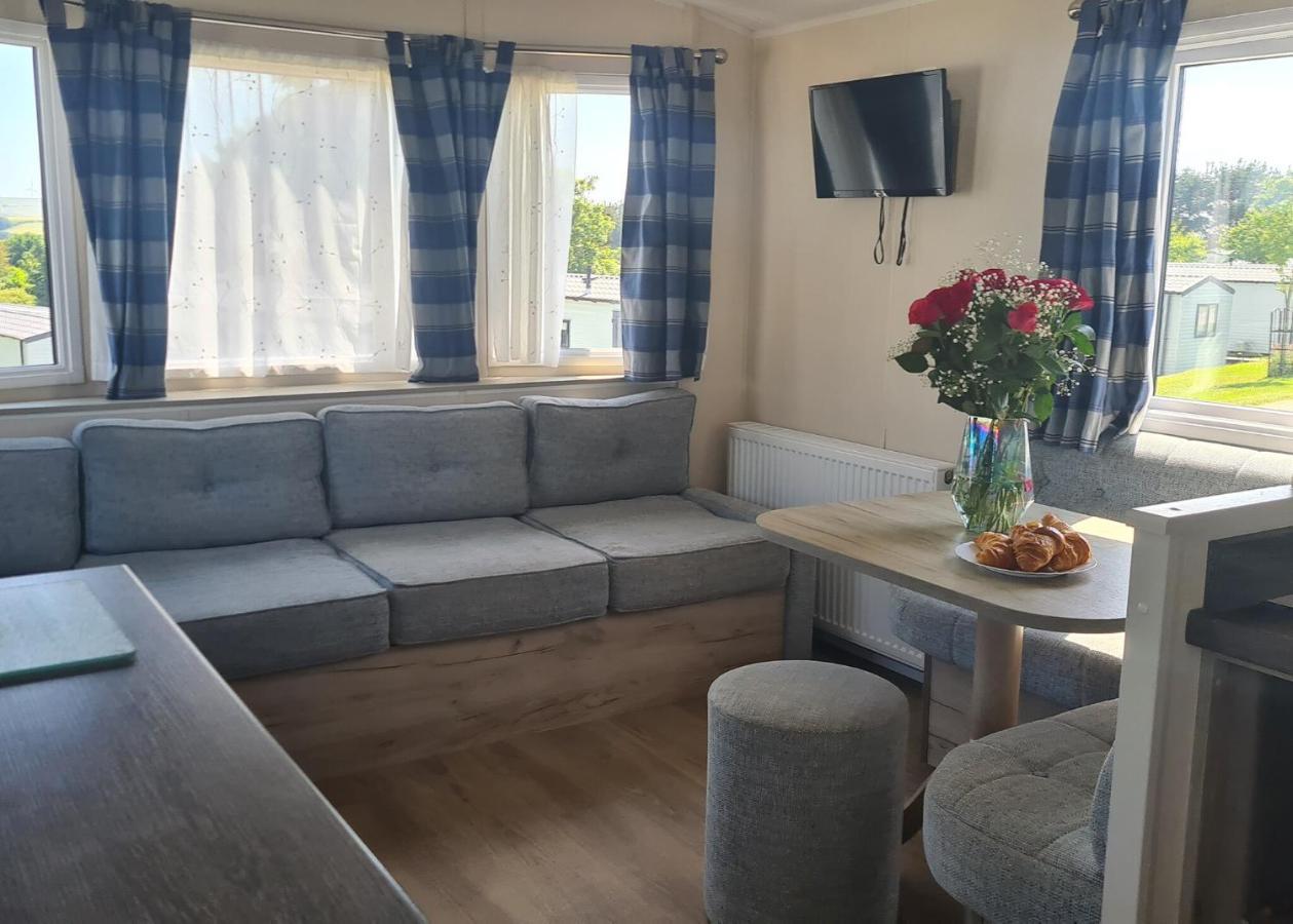 Hendra Park Hotel New Quay Eksteriør billede
